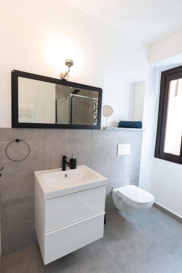 Casa Tobe Apartment เมนาจโจ ภายนอก รูปภาพ